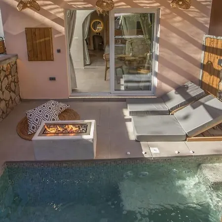 Saint Zoe Luxury Apartment Rhodes City