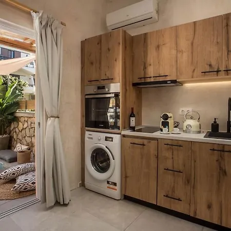Saint Zoe Luxury Rhodes City