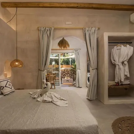 Saint Zoe Luxury