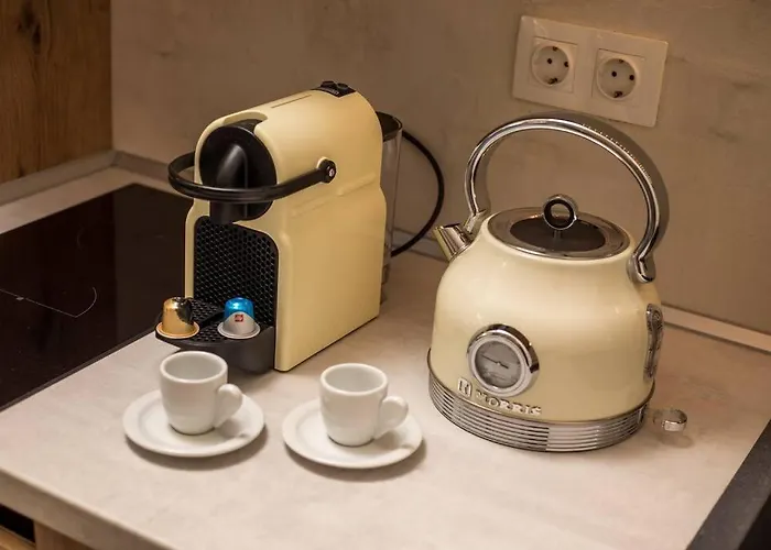 Saint Zoe * Rhodes City