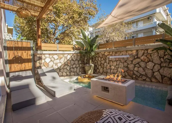 Saint Zoe Rhodes City