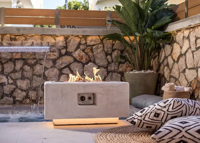 Saint Zoe Rhodes City