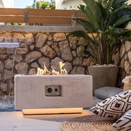 Saint Zoe Родос