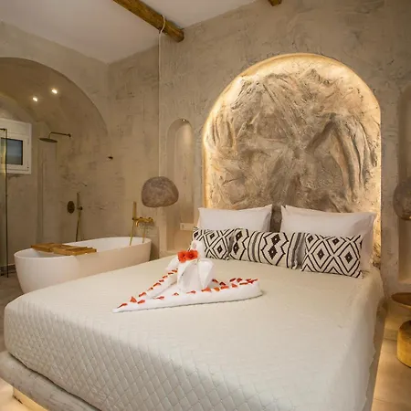 Saint Zoe Luxury Апартаменты