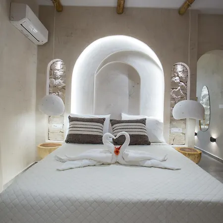 Saint Zoe Luxury Апартаменты