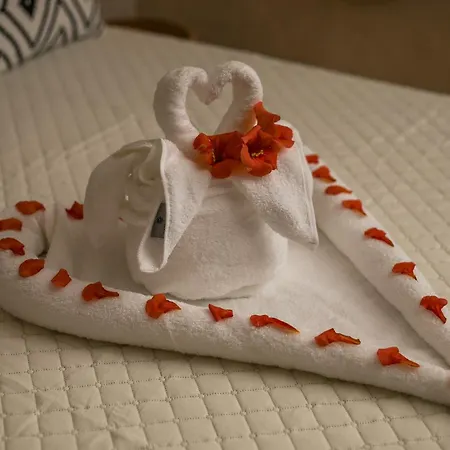 Saint Zoe * Rhodes City